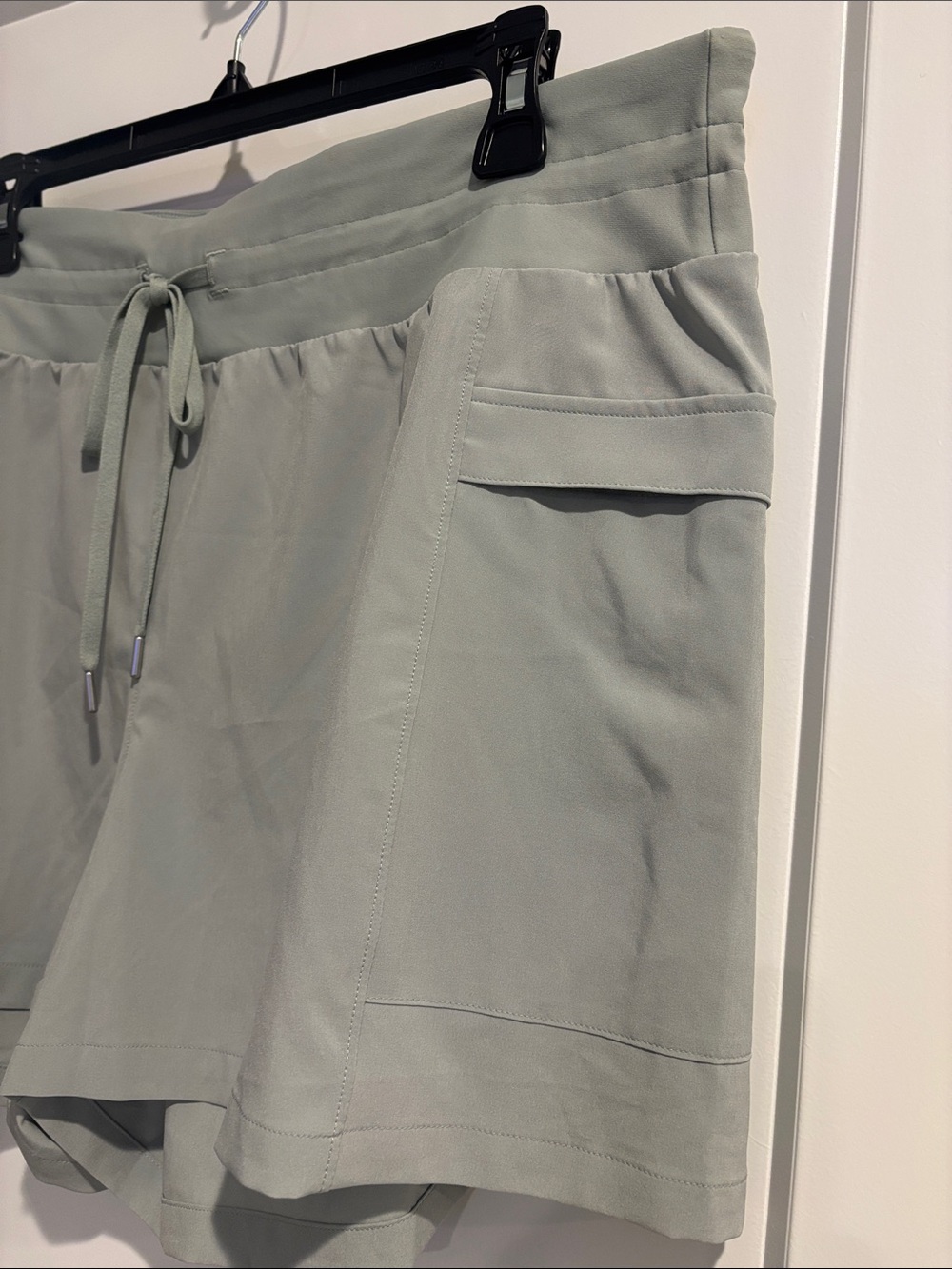 Calia Women’s Journey Collection Mid-Rise Shorts XL - Picture 3 of 5